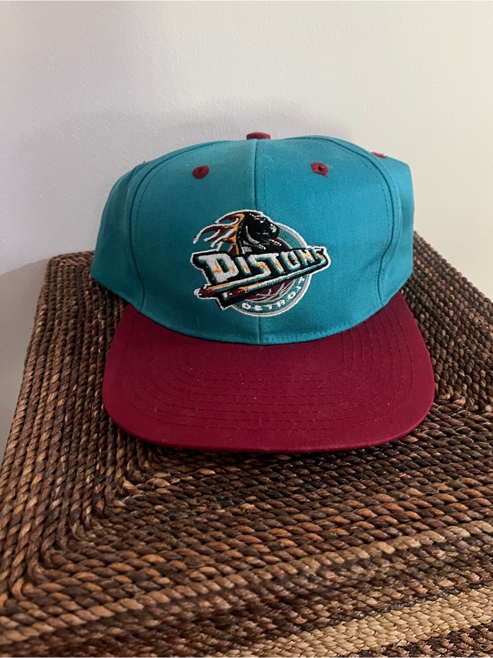 Vintage 1990s Detroit Pistons Snapback Cap Flatbrim NBA 90s Sports Specialties